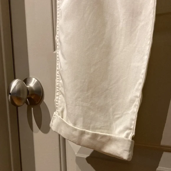 Banana republic cropped cargo pants, size 2 - Picture 4 of 7